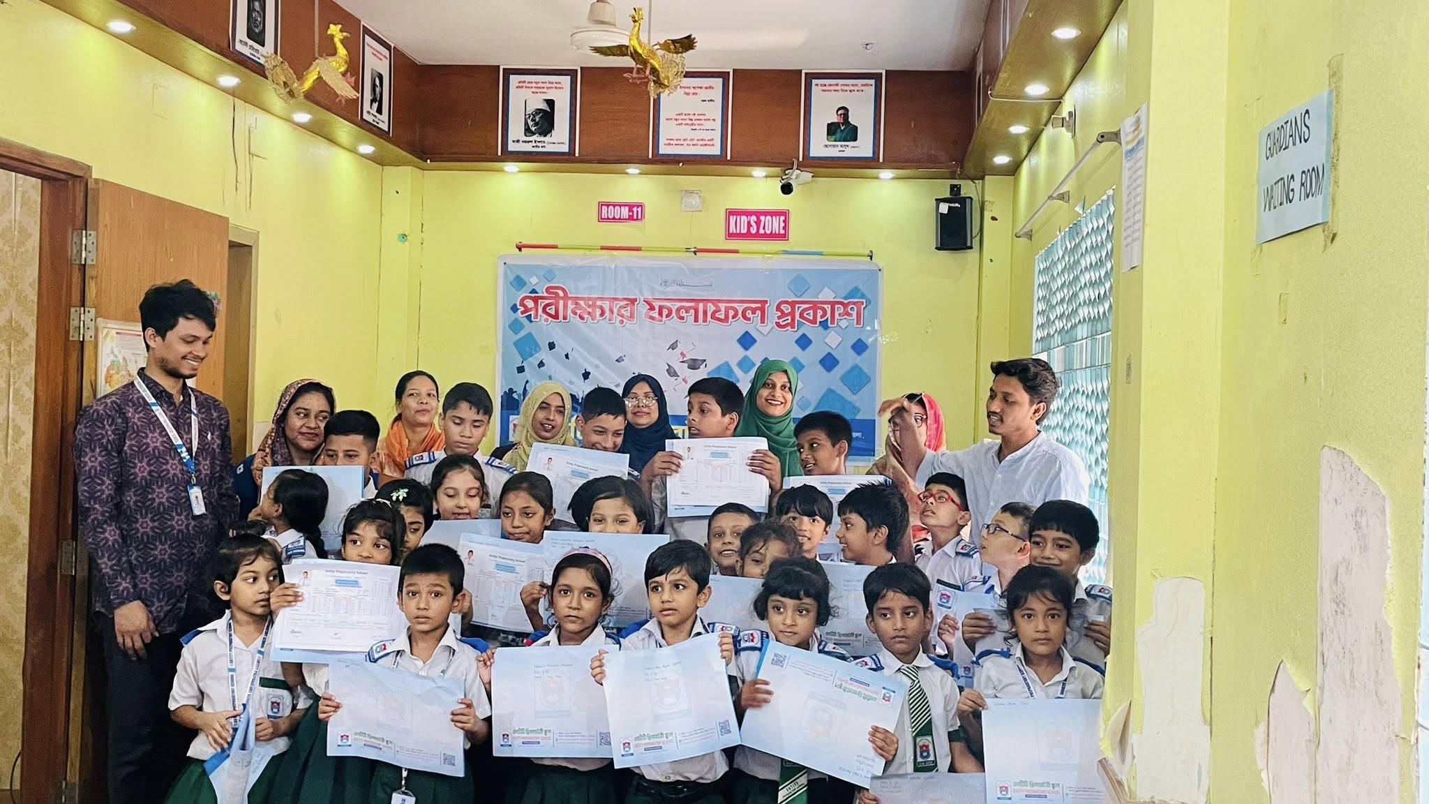 Student explaining science project